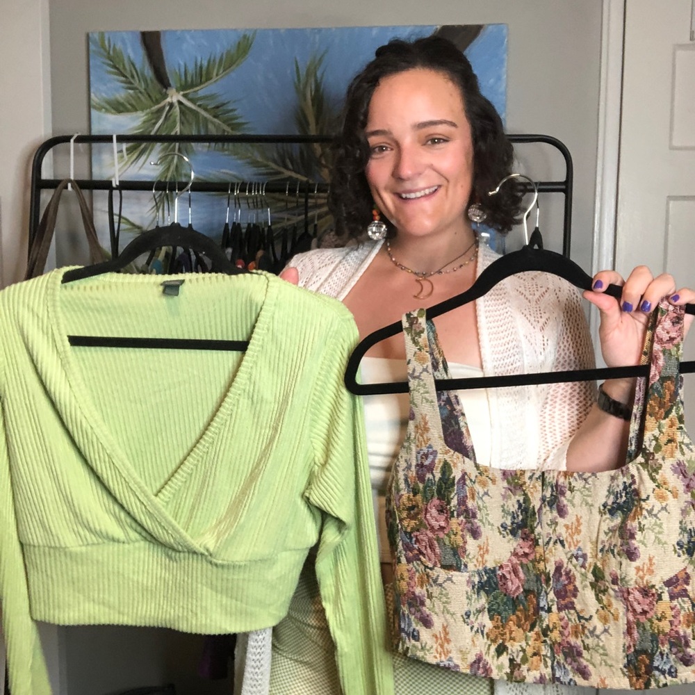 Last_Call_Chloe is LIVE! GIRLS NIGHT OUTFIT BUNDLES TRAIN Goodie Bags &Giveaways - Picture 6 of 17